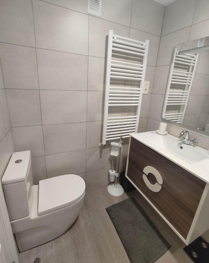 דירות קסטרו אורדיאלס Precioso Apartamento Con Terraza, Pistas De Padel Y Piscinas מראה חיצוני תמונה