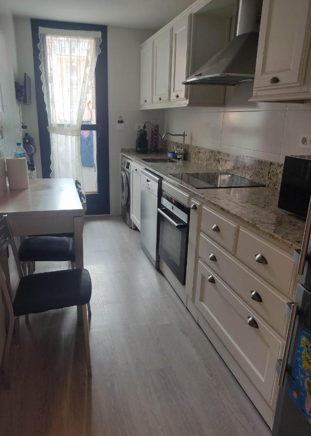 דירות קסטרו אורדיאלס Precioso Apartamento Con Terraza, Pistas De Padel Y Piscinas מראה חיצוני תמונה